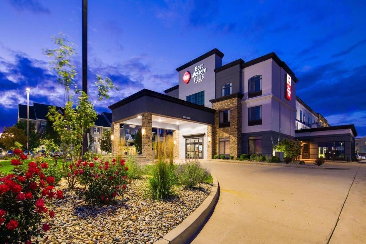 Best Western Plus Champaign/Urbana Inn Экстерьер фото