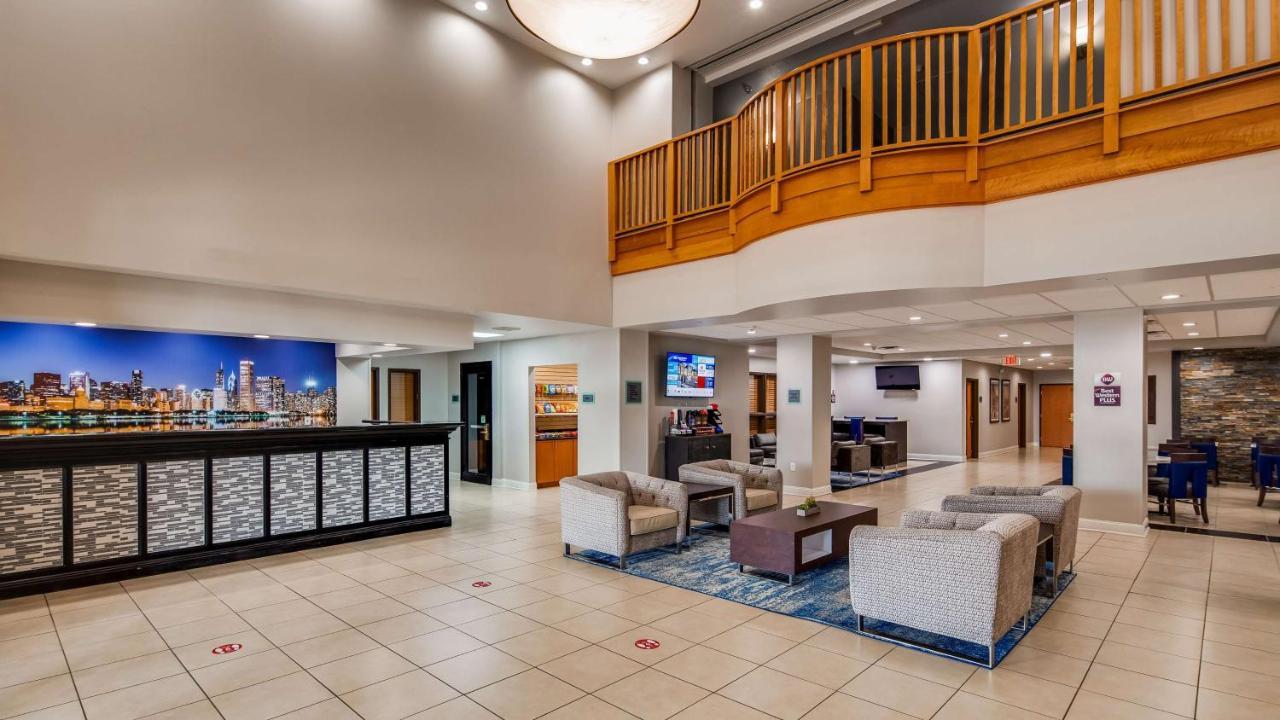 Best Western Plus Champaign/Urbana Inn Экстерьер фото