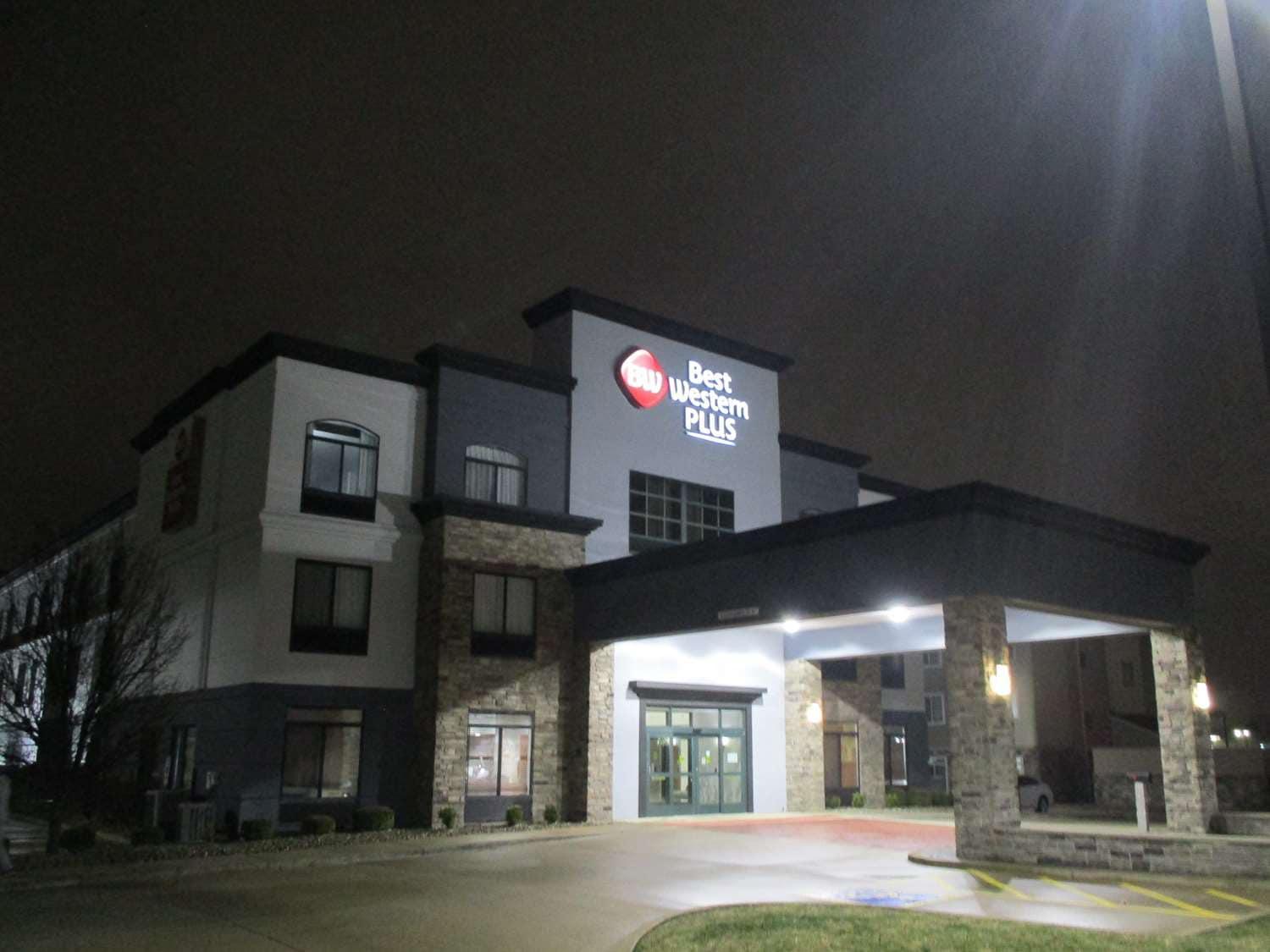 Best Western Plus Champaign/Urbana Inn Экстерьер фото