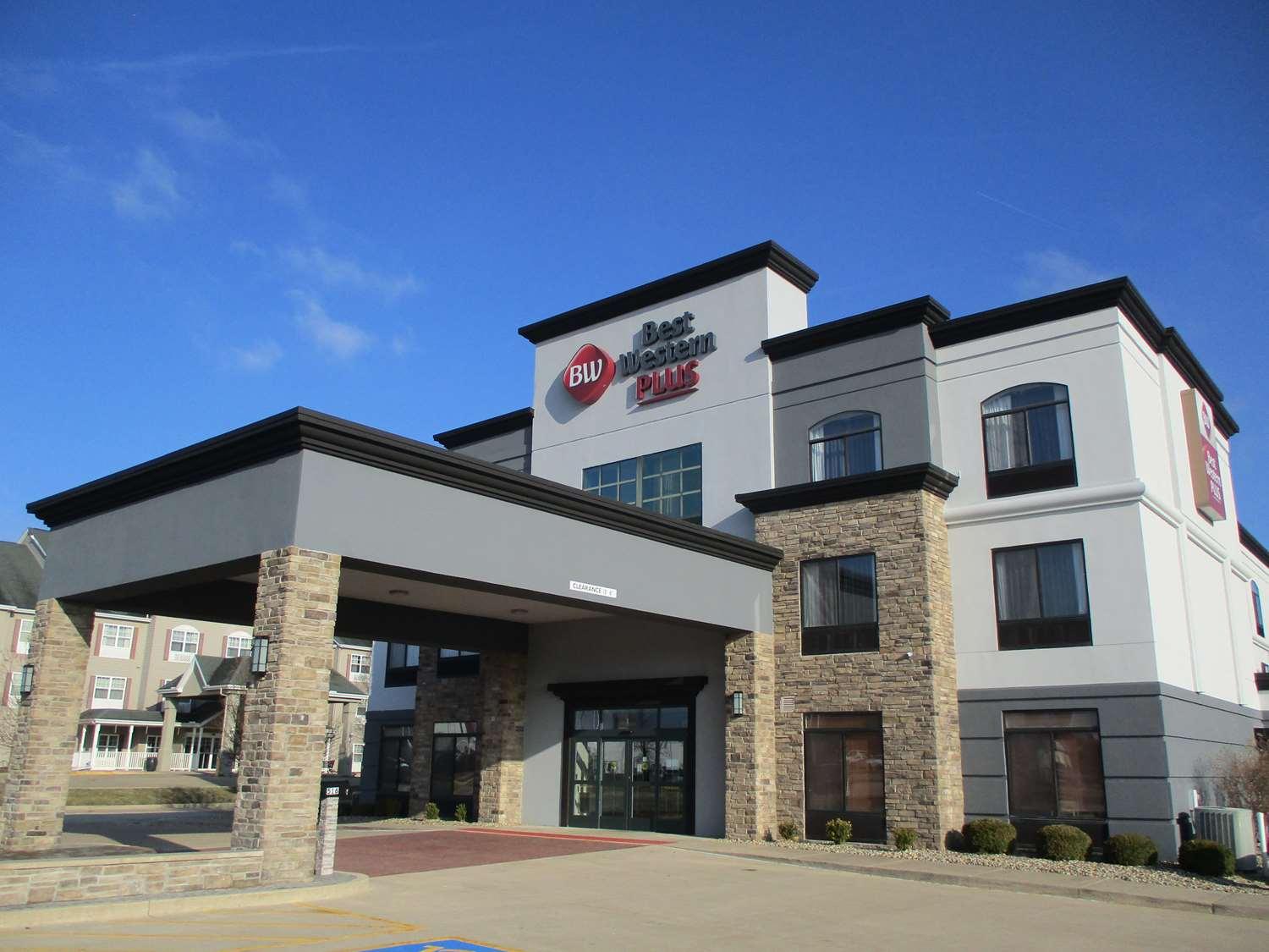 Best Western Plus Champaign/Urbana Inn Экстерьер фото